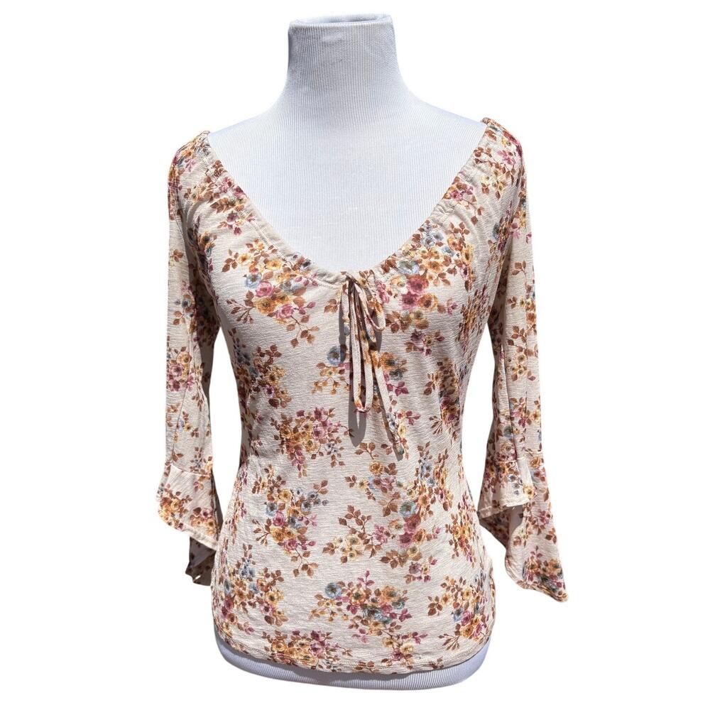 90s Peasant Blouse Bell Sleeve Ecru Floral Cottage Top
